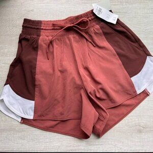 NWOT Abercrombie YPB motionTEK High Rise Lined Workout Short